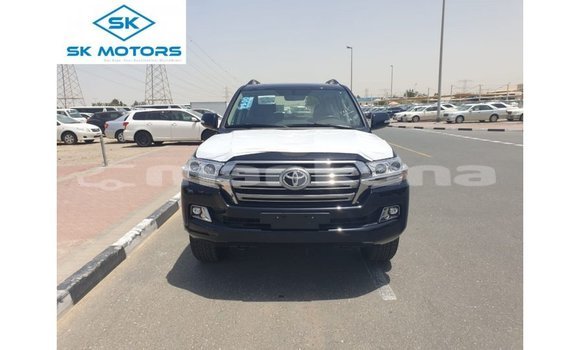 Buy Import Toyota Land Cruiser Black Car in Import - Dubai in Abhasia