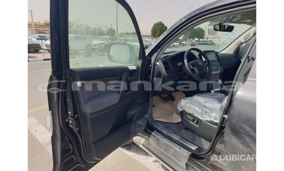 Buy Import Toyota Land Cruiser Black Car in Import - Dubai in Abhasia Buy Import Toyota Land Cruiser Black Car in Import - Dubai in Abhasia