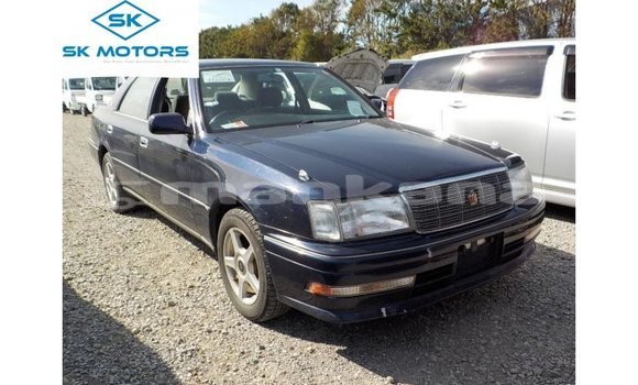 Buy Import Toyota Crown Blue Car in Import - Dubai in Abhasia