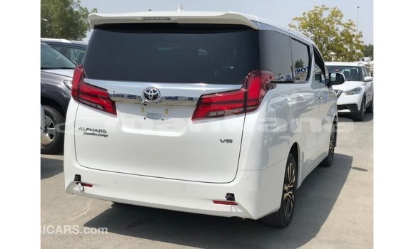 Buy Import Toyota Alphard White Car in Import - Dubai in Abhasia Buy Import Toyota Alphard White Car in Import - Dubai in Abhasia