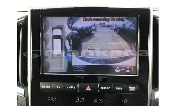 Buy Import Toyota Land Cruiser White Car in Import - Dubai in Abhasia Buy Import Toyota Land Cruiser White Car in Import - Dubai in Abhasia