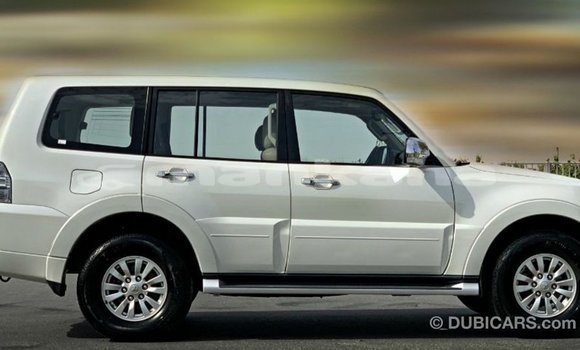 Buy Import Mitsubishi Pajero White Car in Import - Dubai in Abhasia Buy Import Mitsubishi Pajero White Car in Import - Dubai in Abhasia