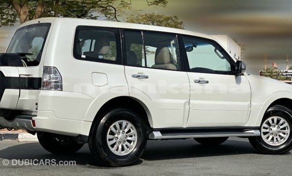 Buy Import Mitsubishi Pajero White Car in Import - Dubai in Abhasia Buy Import Mitsubishi Pajero White Car in Import - Dubai in Abhasia