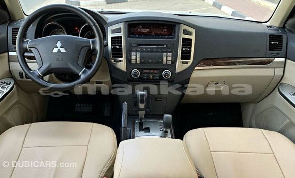 Buy Import Mitsubishi Pajero White Car in Import - Dubai in Abhasia Buy Import Mitsubishi Pajero White Car in Import - Dubai in Abhasia