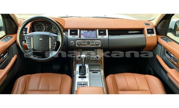 Buy Import Land Rover Range Rover White Car in Import - Dubai in Abhasia Buy Import Land Rover Range Rover White Car in Import - Dubai in Abhasia
