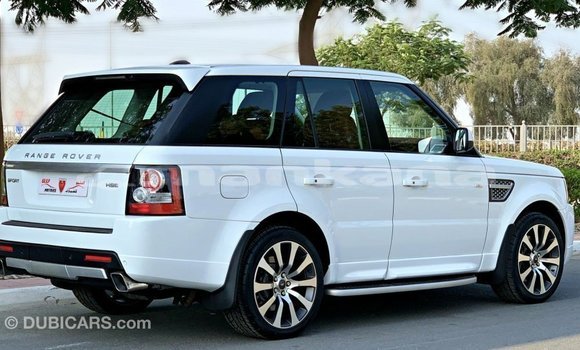 Buy Import Land Rover Range Rover White Car in Import - Dubai in Abhasia Buy Import Land Rover Range Rover White Car in Import - Dubai in Abhasia