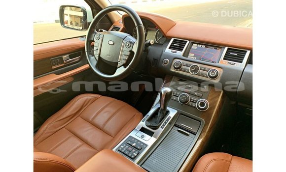 Buy Import Land Rover Range Rover White Car in Import - Dubai in Abhasia Buy Import Land Rover Range Rover White Car in Import - Dubai in Abhasia