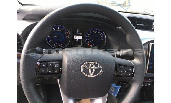 Buy Import Toyota Hilux White Car in Import - Dubai in Abhasia Buy Import Toyota Hilux White Car in Import - Dubai in Abhasia