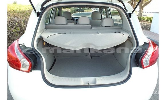 Buy Import Nissan Tiida White Car in Import - Dubai in Abhasia Buy Import Nissan Tiida White Car in Import - Dubai in Abhasia