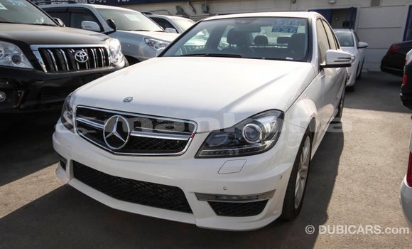 Buy Import Mercedes-Benz 200 White Car in Import - Dubai in Abhasia Buy Import Mercedes-Benz 200 White Car in Import - Dubai in Abhasia