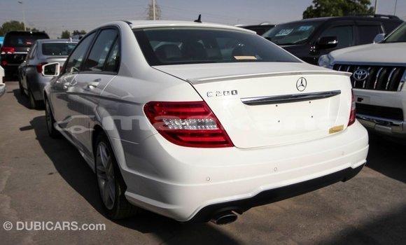 Buy Import Mercedes-Benz 200 White Car in Import - Dubai in Abhasia Buy Import Mercedes-Benz 200 White Car in Import - Dubai in Abhasia