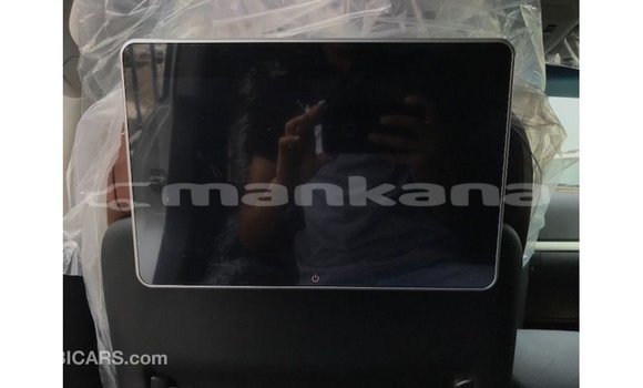 Buy Import Toyota Land Cruiser White Car in Import - Dubai in Abhasia Buy Import Toyota Land Cruiser White Car in Import - Dubai in Abhasia