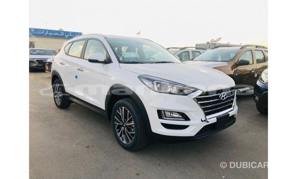 Buy Import Hyundai Tucson White Car in Import - Dubai in Abhasia Buy Import Hyundai Tucson White Car in Import - Dubai in Abhasia