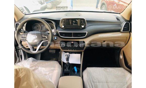 Buy Import Hyundai Tucson White Car in Import - Dubai in Abhasia Buy Import Hyundai Tucson White Car in Import - Dubai in Abhasia