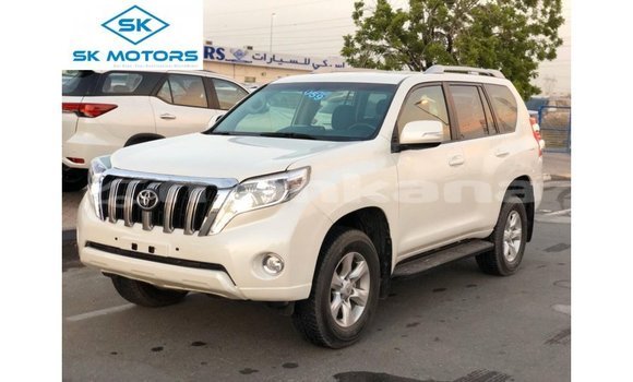 Buy Import Toyota Prado White Car in Import - Dubai in Abhasia