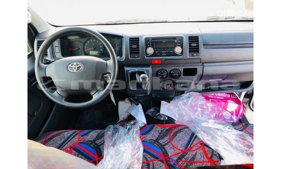 Buy Import Toyota Hiace White Car in Import - Dubai in Abhasia Buy Import Toyota Hiace White Car in Import - Dubai in Abhasia