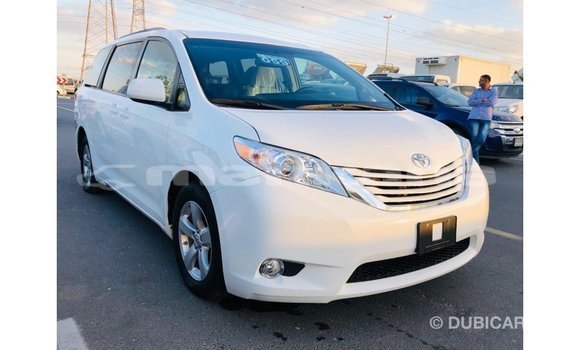 Buy Import Toyota Sienna White Car in Import - Dubai in Abhasia Buy Import Toyota Sienna White Car in Import - Dubai in Abhasia