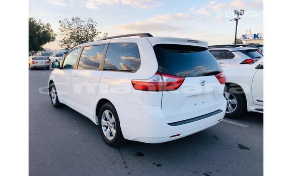 Buy Import Toyota Sienna White Car in Import - Dubai in Abhasia Buy Import Toyota Sienna White Car in Import - Dubai in Abhasia