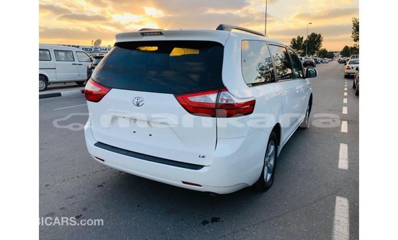 Buy Import Toyota Sienna White Car in Import - Dubai in Abhasia Buy Import Toyota Sienna White Car in Import - Dubai in Abhasia