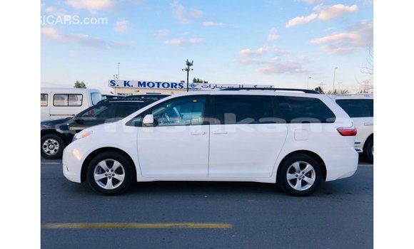 Buy Import Toyota Sienna White Car in Import - Dubai in Abhasia Buy Import Toyota Sienna White Car in Import - Dubai in Abhasia