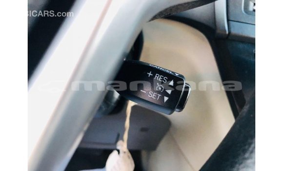 Buy Import Toyota Sienna White Car in Import - Dubai in Abhasia Buy Import Toyota Sienna White Car in Import - Dubai in Abhasia