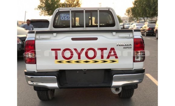 Buy Import Toyota Hilux White Car in Import - Dubai in Abhasia Buy Import Toyota Hilux White Car in Import - Dubai in Abhasia