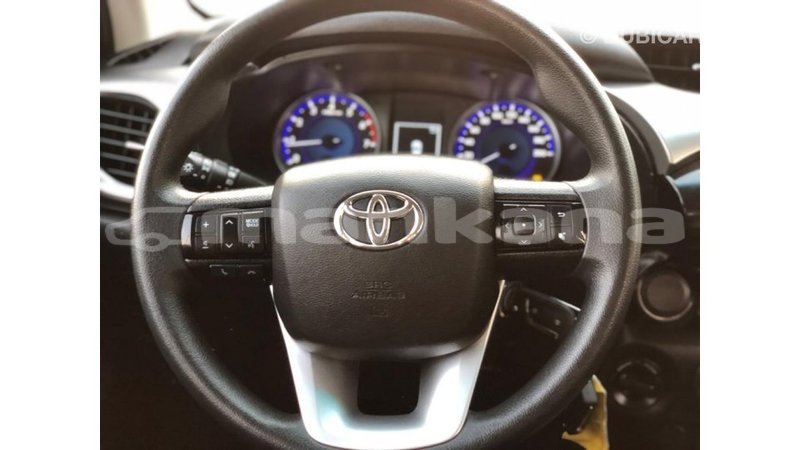 Big with watermark toyota hilux abhasia import dubai 3686