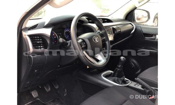Buy Import Toyota Hilux White Car in Import - Dubai in Abhasia Buy Import Toyota Hilux White Car in Import - Dubai in Abhasia