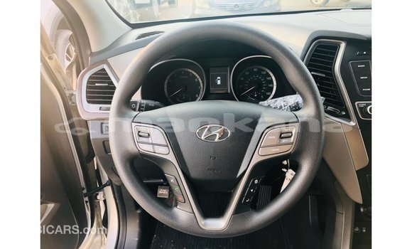 Buy Import Hyundai Santa Fe Other Car in Import - Dubai in Abhasia Buy Import Hyundai Santa Fe Other Car in Import - Dubai in Abhasia