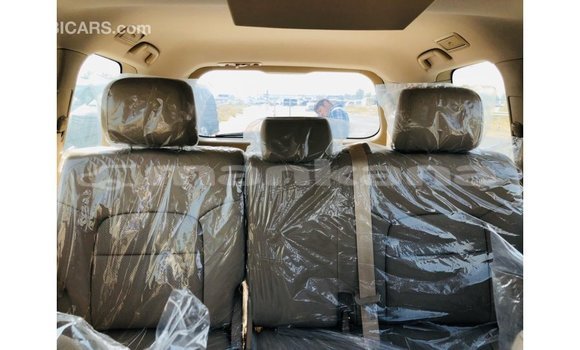 Buy Import Toyota Land Cruiser White Car in Import - Dubai in Abhasia Buy Import Toyota Land Cruiser White Car in Import - Dubai in Abhasia