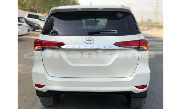 Buy Import Toyota Fortuner White Car in Import - Dubai in Abhasia Buy Import Toyota Fortuner White Car in Import - Dubai in Abhasia