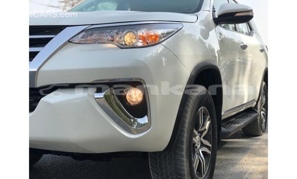 Buy Import Toyota Fortuner White Car in Import - Dubai in Abhasia Buy Import Toyota Fortuner White Car in Import - Dubai in Abhasia
