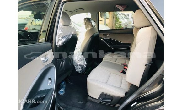 Buy Import Hyundai Santa Fe Black Car in Import - Dubai in Abhasia Buy Import Hyundai Santa Fe Black Car in Import - Dubai in Abhasia