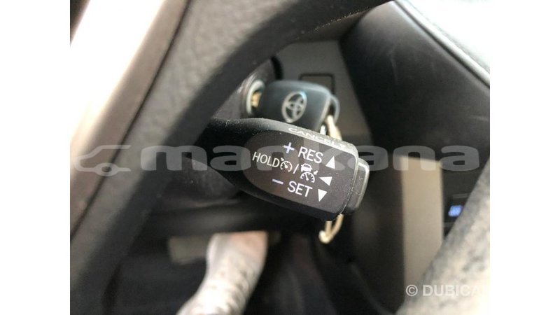 Big with watermark toyota hiace abhasia import dubai 3702