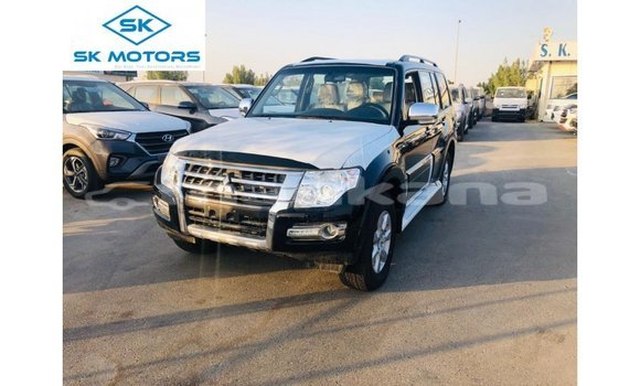 Buy Import Mitsubishi Pajero Black Car in Import - Dubai in Abhasia