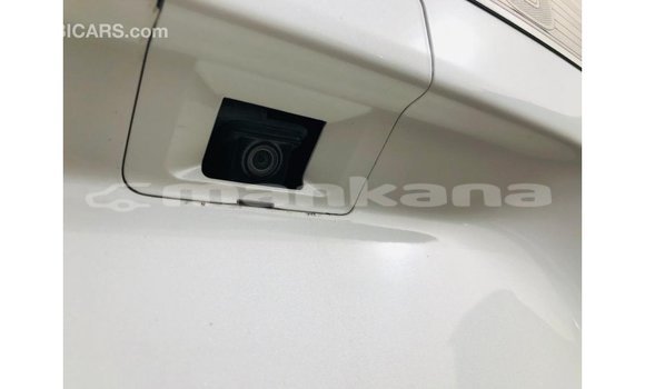 Buy Import Toyota Prado White Car in Import - Dubai in Abhasia Buy Import Toyota Prado White Car in Import - Dubai in Abhasia