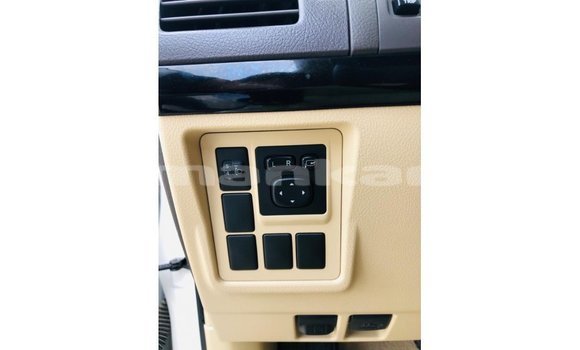 Buy Import Toyota Prado White Car in Import - Dubai in Abhasia Buy Import Toyota Prado White Car in Import - Dubai in Abhasia