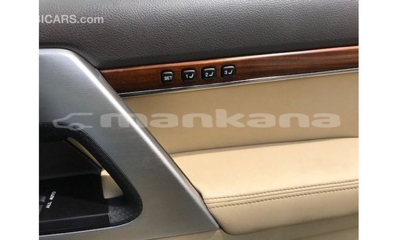 Buy Import Toyota Land Cruiser White Car in Import - Dubai in Abhasia Buy Import Toyota Land Cruiser White Car in Import - Dubai in Abhasia