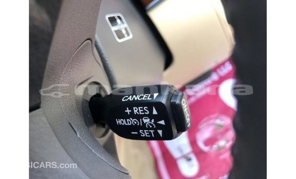 Buy Import Toyota Land Cruiser White Car in Import - Dubai in Abhasia Buy Import Toyota Land Cruiser White Car in Import - Dubai in Abhasia