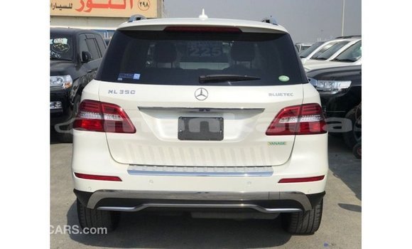 Buy Import Mercedes-Benz 190 White Car in Import - Dubai in Abhasia Buy Import Mercedes-Benz 190 White Car in Import - Dubai in Abhasia