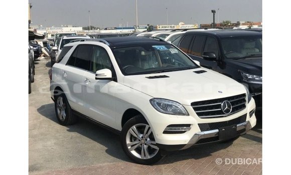 Buy Import Mercedes-Benz 190 White Car in Import - Dubai in Abhasia Buy Import Mercedes-Benz 190 White Car in Import - Dubai in Abhasia