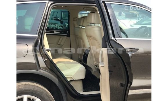 Buy Import Volkswagen Touareg Brown Car in Import - Dubai in Abhasia Buy Import Volkswagen Touareg Brown Car in Import - Dubai in Abhasia