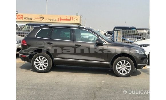 Buy Import Volkswagen Touareg Brown Car in Import - Dubai in Abhasia Buy Import Volkswagen Touareg Brown Car in Import - Dubai in Abhasia