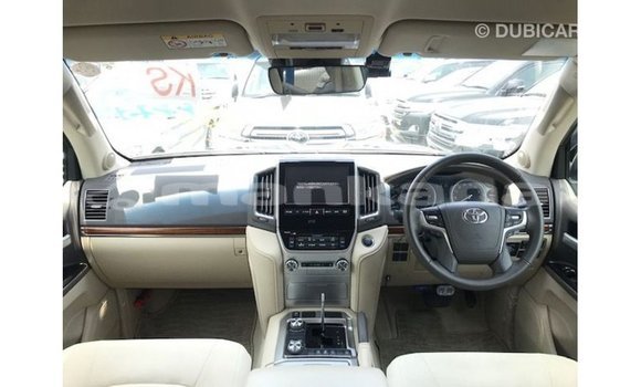 Buy Import Toyota Land Cruiser Red Car in Import - Dubai in Abhasia Buy Import Toyota Land Cruiser Red Car in Import - Dubai in Abhasia