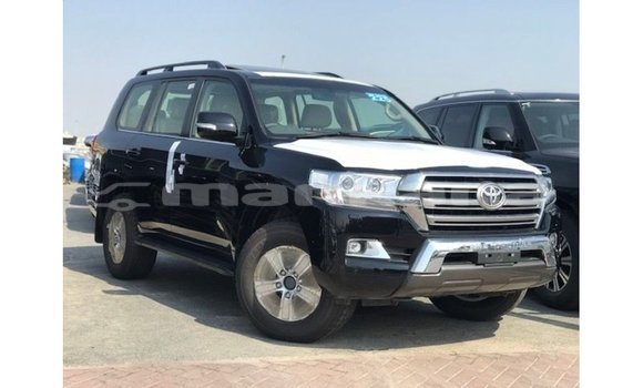 Buy Import Toyota Land Cruiser Black Car in Import - Dubai in Abhasia