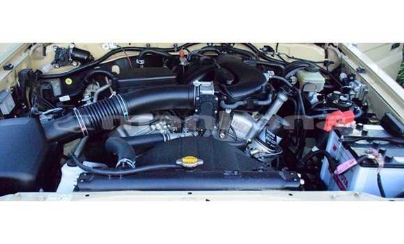 Buy Import Toyota Land Cruiser Beige Car in Import - Dubai in Abhasia Buy Import Toyota Land Cruiser Beige Car in Import - Dubai in Abhasia