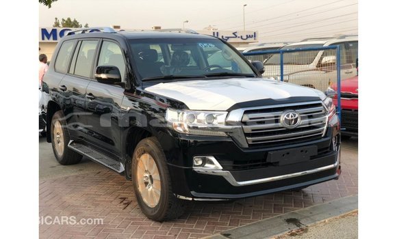 Buy Import Toyota Land Cruiser Black Car in Import - Dubai in Abhasia Buy Import Toyota Land Cruiser Black Car in Import - Dubai in Abhasia