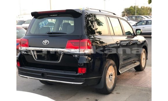 Buy Import Toyota Land Cruiser Black Car in Import - Dubai in Abhasia Buy Import Toyota Land Cruiser Black Car in Import - Dubai in Abhasia