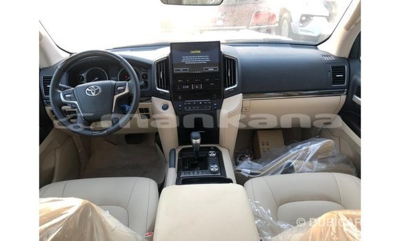 Buy Import Toyota Land Cruiser Black Car in Import - Dubai in Abhasia Buy Import Toyota Land Cruiser Black Car in Import - Dubai in Abhasia