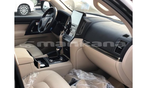 Buy Import Toyota Land Cruiser Black Car in Import - Dubai in Abhasia Buy Import Toyota Land Cruiser Black Car in Import - Dubai in Abhasia